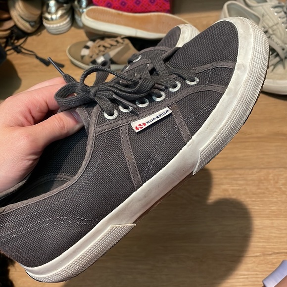 Superga shoes - Picture 2 of 4
